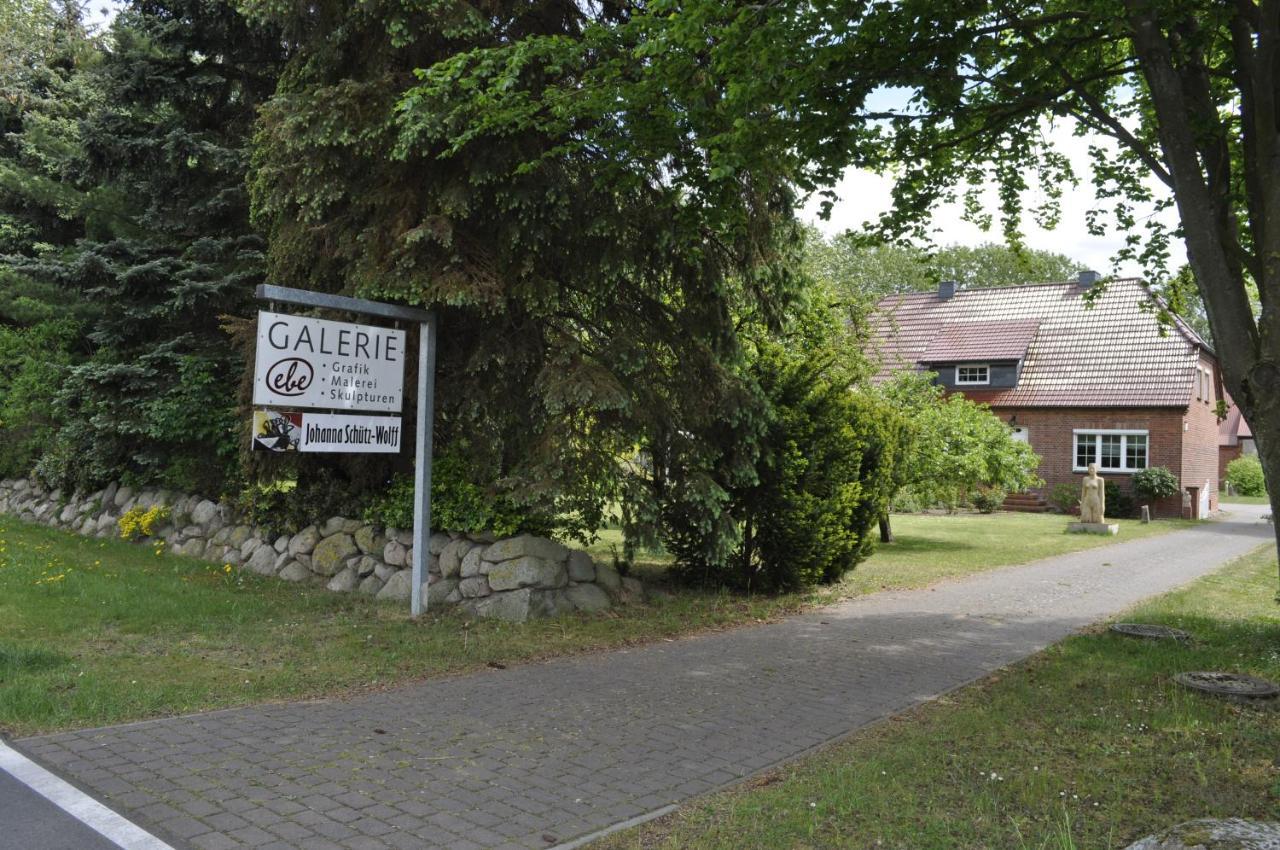 Galerie Ebe Lägenhet Parchim Exteriör bild